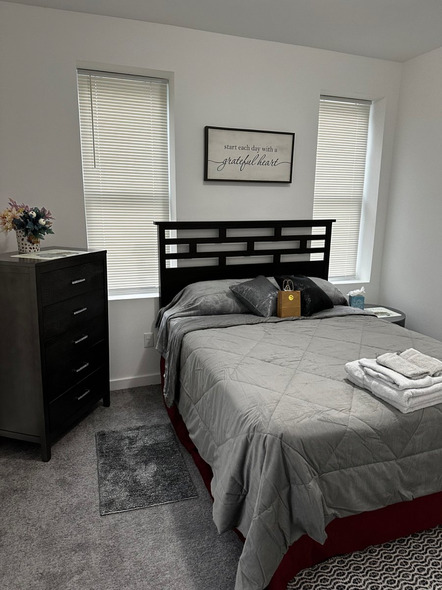 Furnished Finder property 674142_1 photo 11