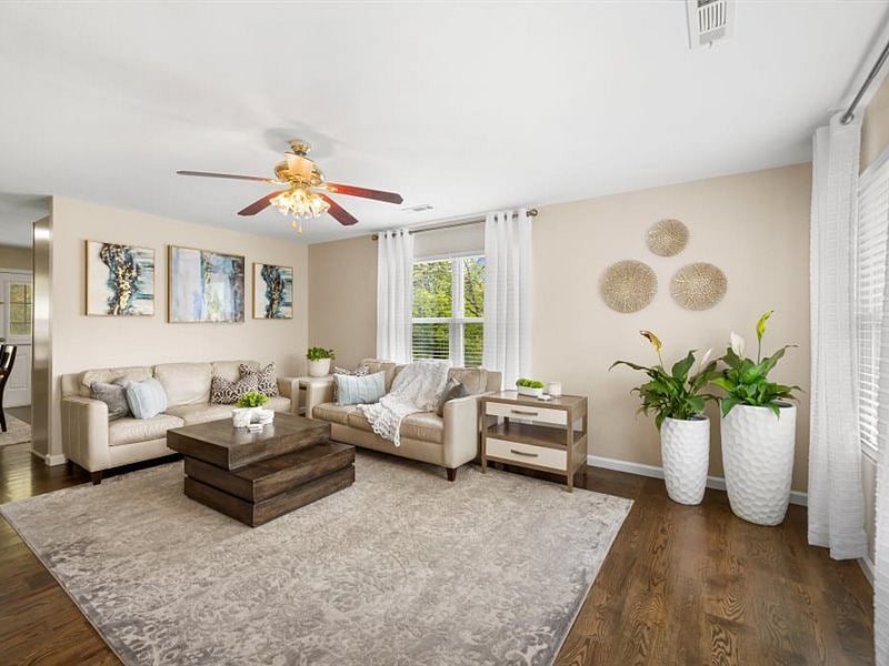 Furnished Finder property 674193_1 photo 34