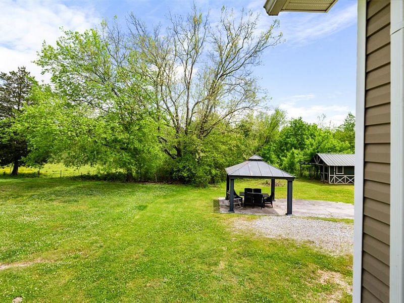 Furnished Finder property 674193_1 photo 38