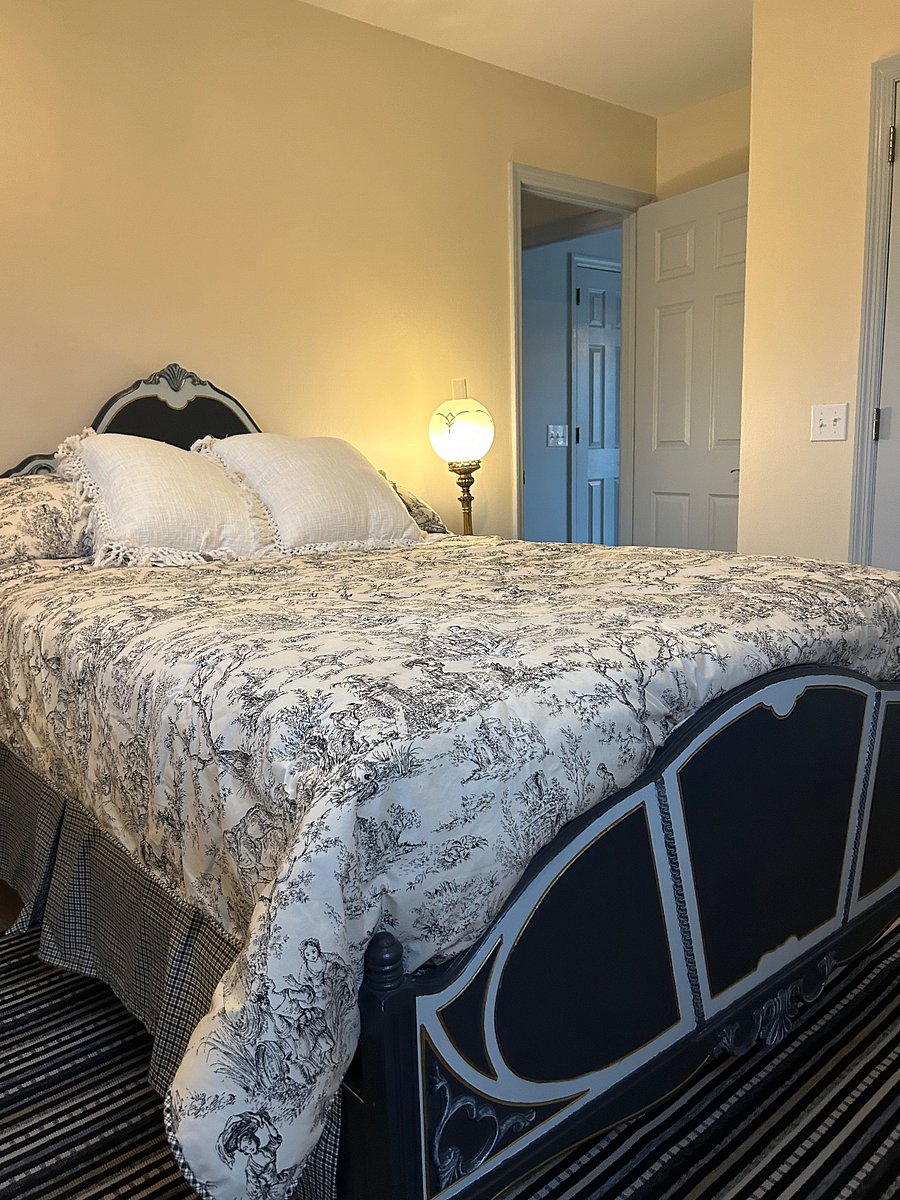 Comfortable full sized bed in 2ndary bedroom