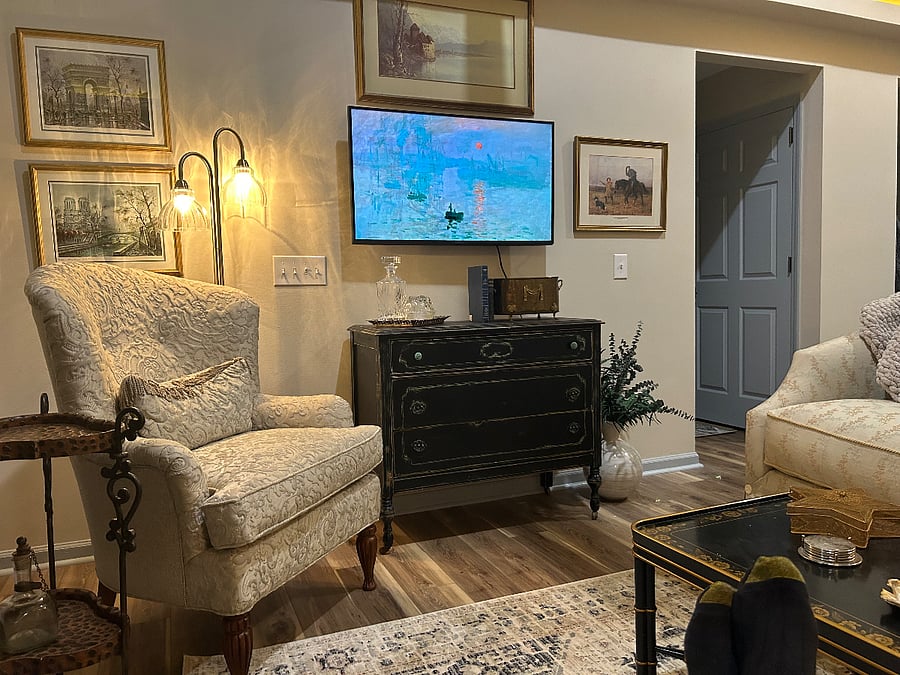 smart T.V. with your favorite apps