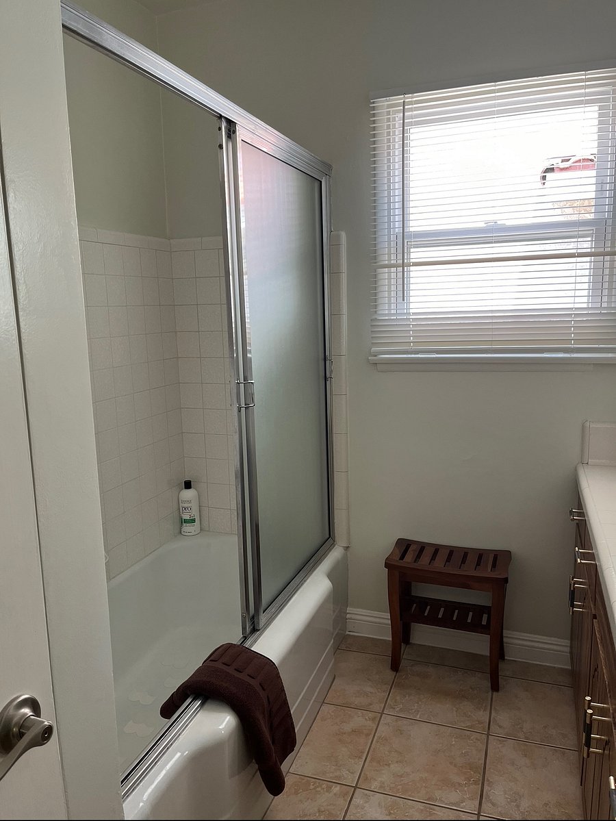 Furnished Finder property 674217_1 photo 25