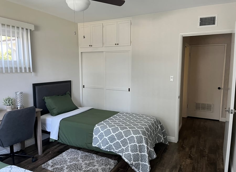 Furnished Finder property 674217_1 photo 31