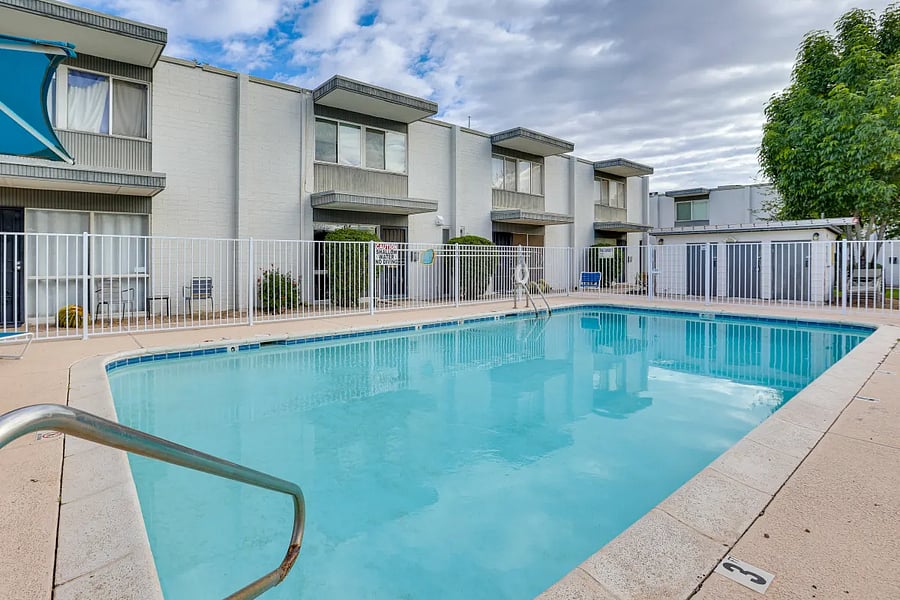 Furnished Finder property 674219_2 photo 17