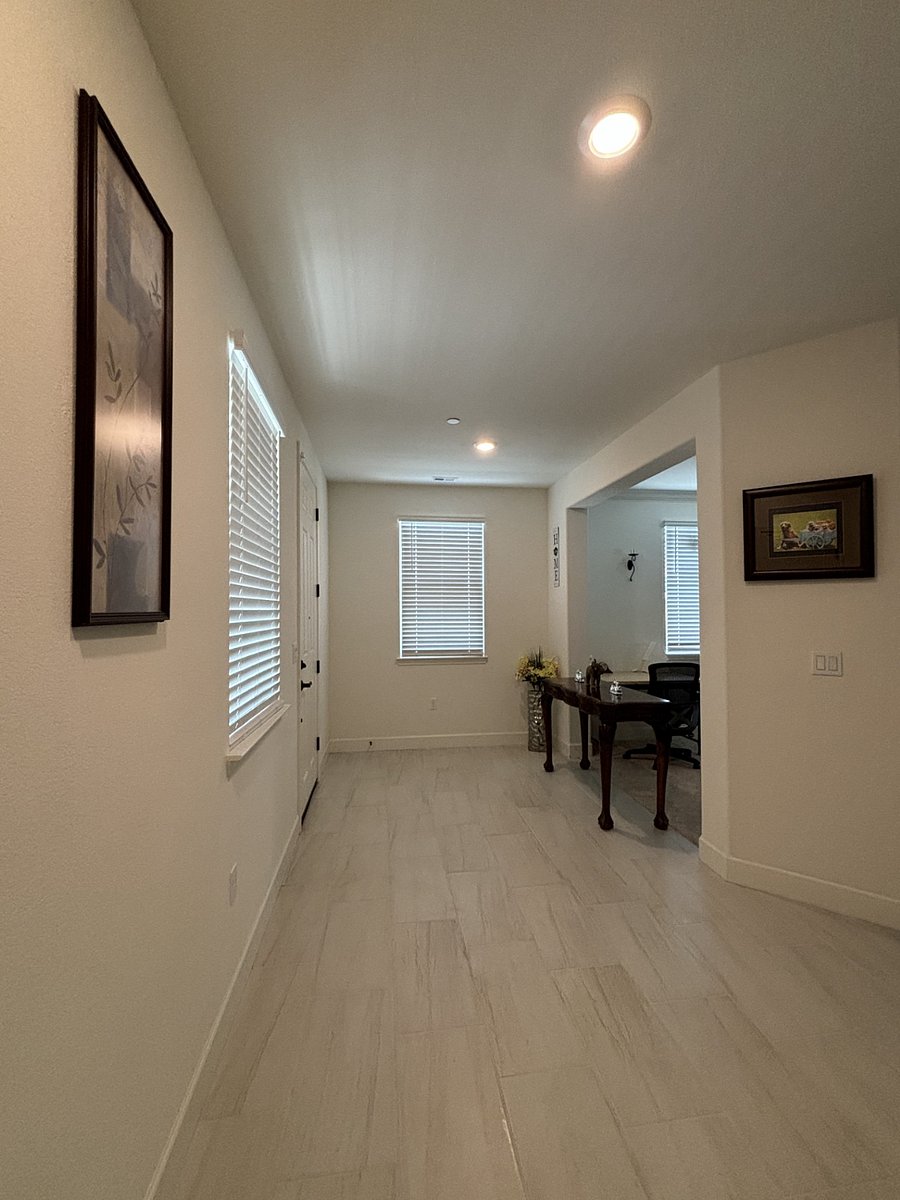 Entrance- Hallway 8 feet wide. Tile flooring.
