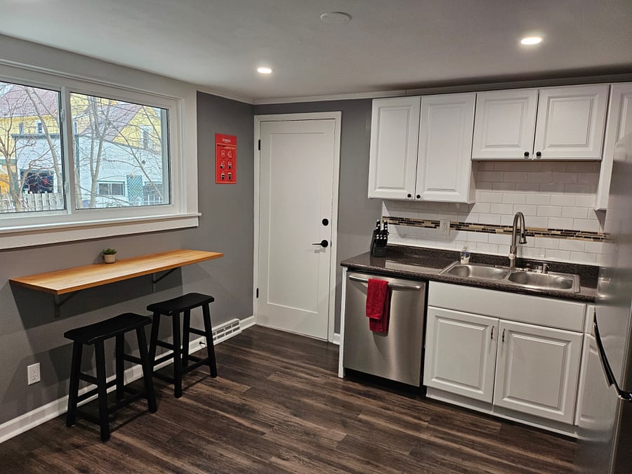 Furnished Finder property 674261_1 photo 3