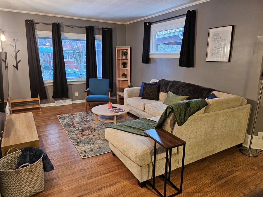 Furnished Finder property 674261_1 photo 2