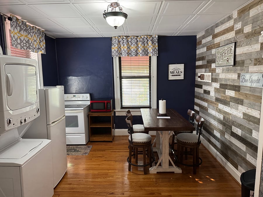 Furnished Finder property 674353_1 photo 15