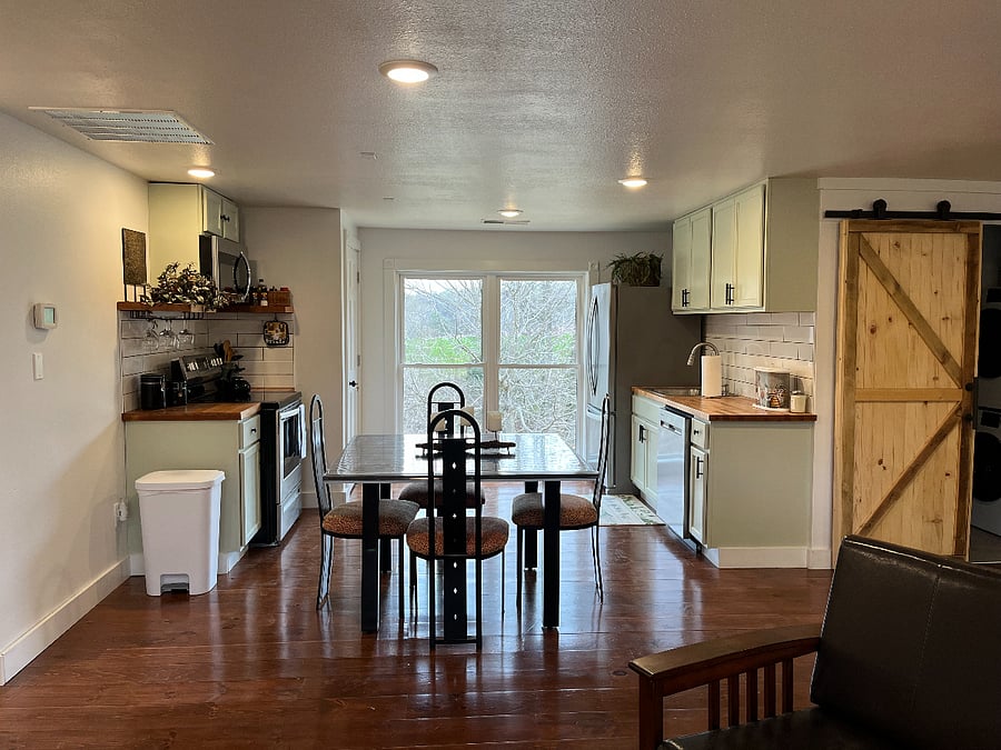 Furnished Finder property 674383_1 photo 18