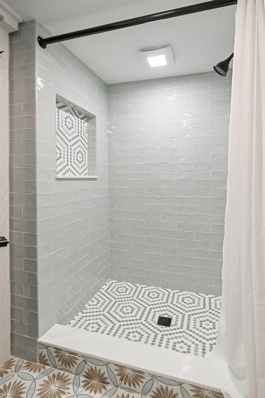 Furnished Finder property 674435_1 photo 6