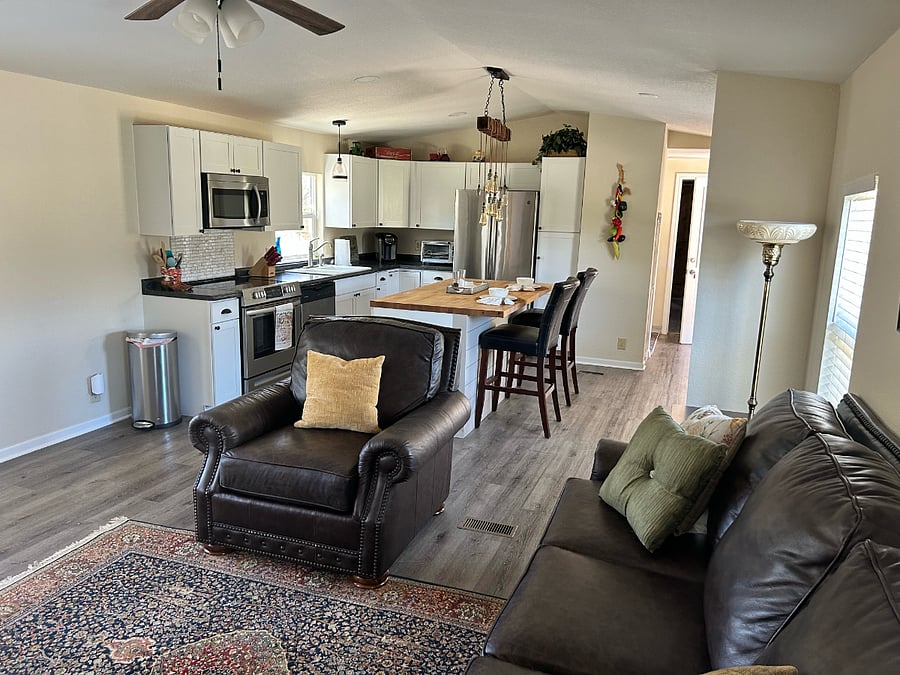 Furnished Finder property 674442_2 photo 8