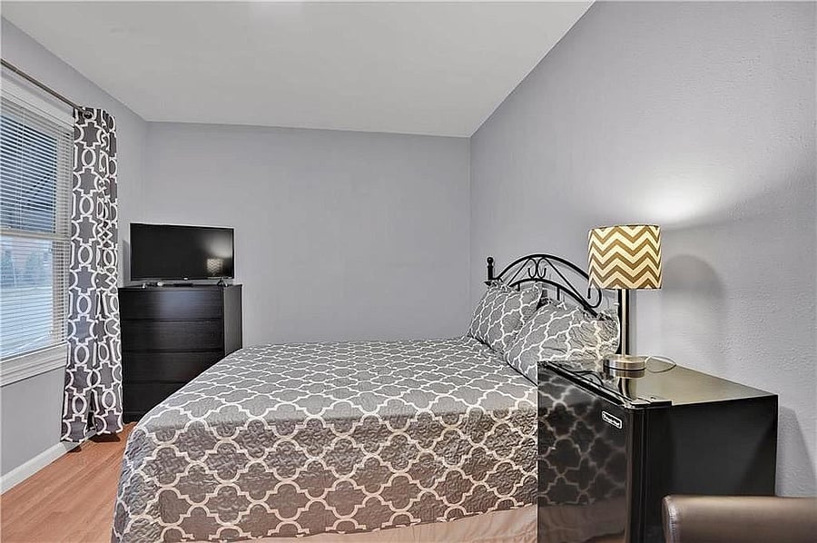 Furnished Finder property 674450_1 photo 8