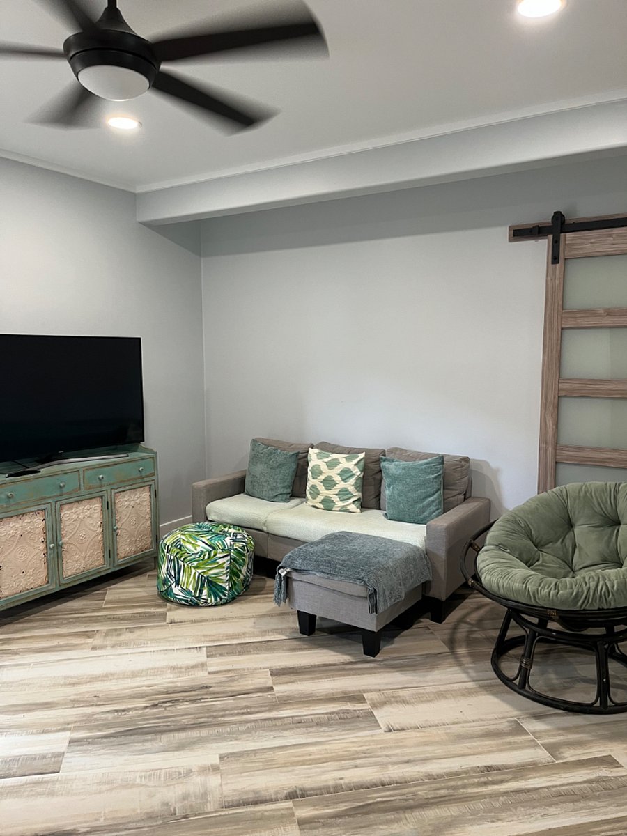 Furnished Finder property 674480_1 photo 6
