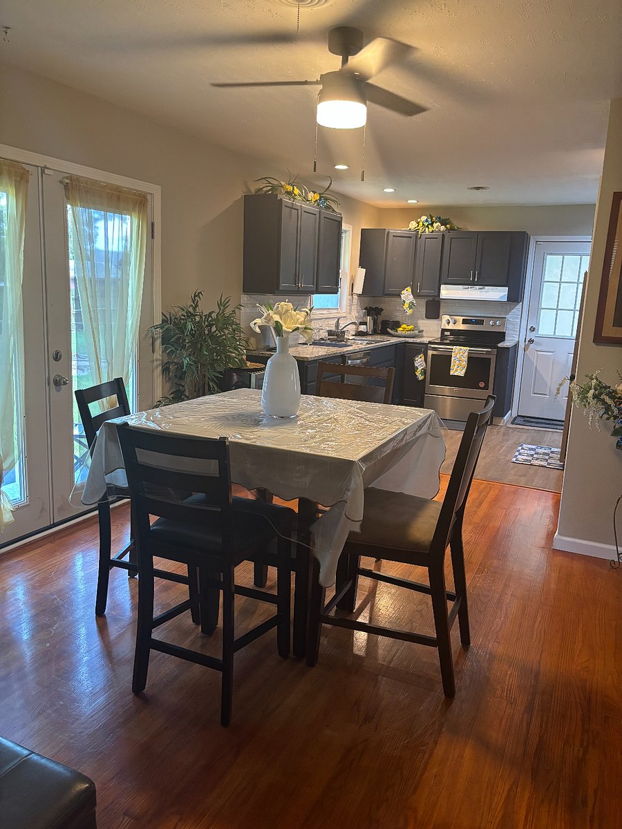 Furnished Finder property 674544_1 photo 3