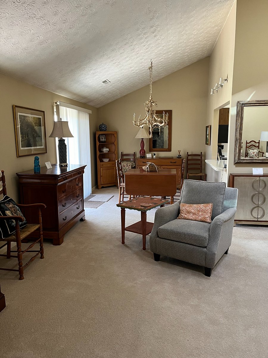 Living room looking toward dining area