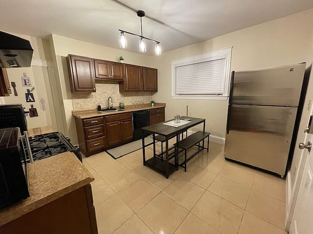 Furnished Finder property 674677_2 photo 28