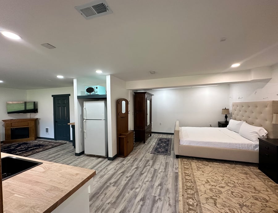 Furnished Finder property 674689_2 photo 1