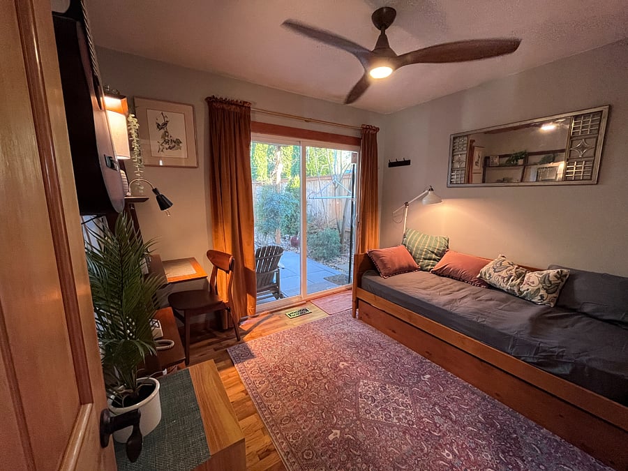 2nd bedroom & office / twin daybed / new Vesgantti twin mattress, 9 Inch hybrid, firm, gel memory foam and pocket coils innerspring / doggie door to covered patio and fenced yard 