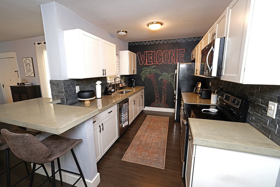 Furnished Finder property 674772_1 photo 3