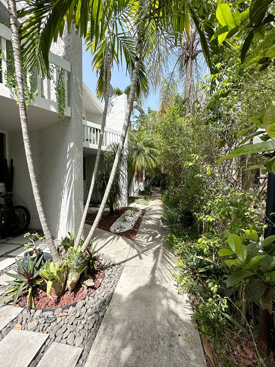 Exterior Entrance with Easy Access