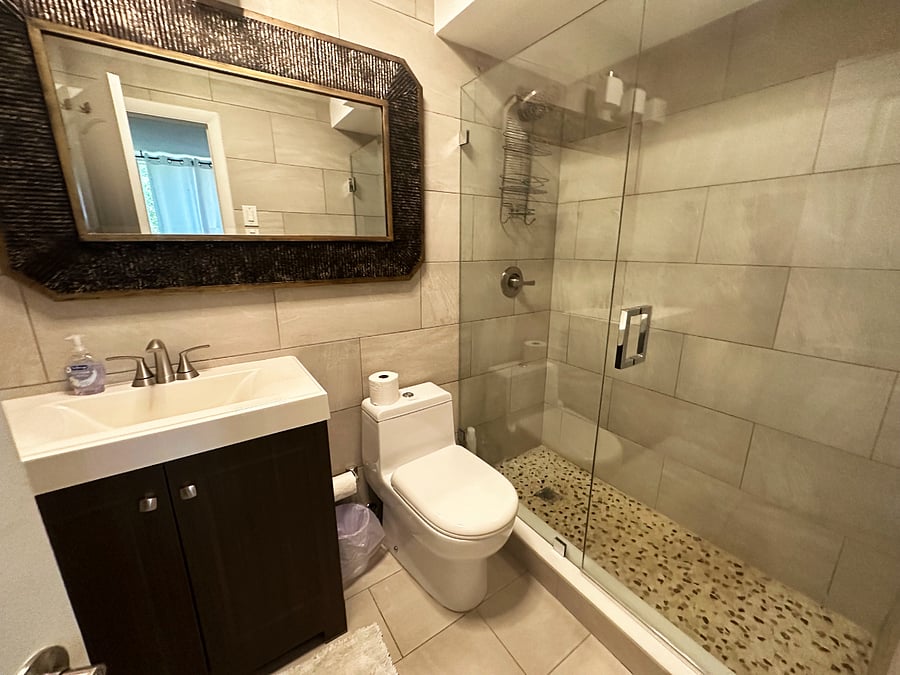 Bedroom 2  Ensuite, Smart TV, and Spacious Closet