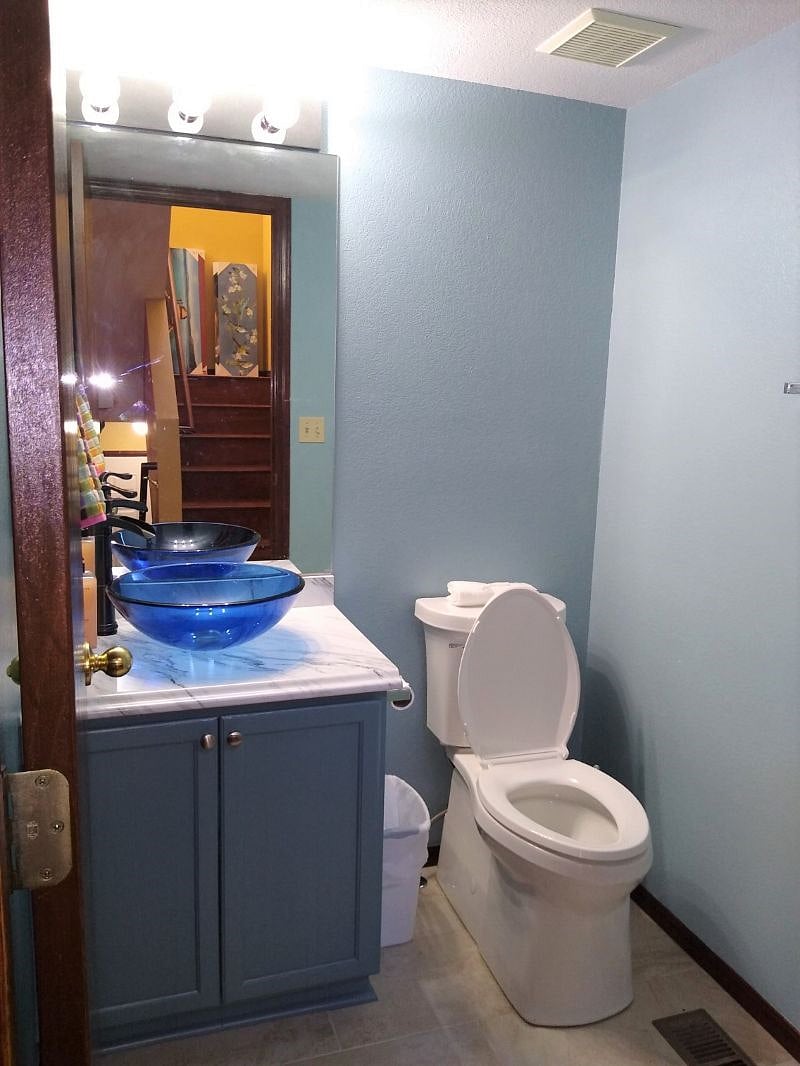 Downstairs half bathroom.