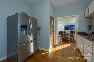 Furnished Finder property 674945_2 photo 4