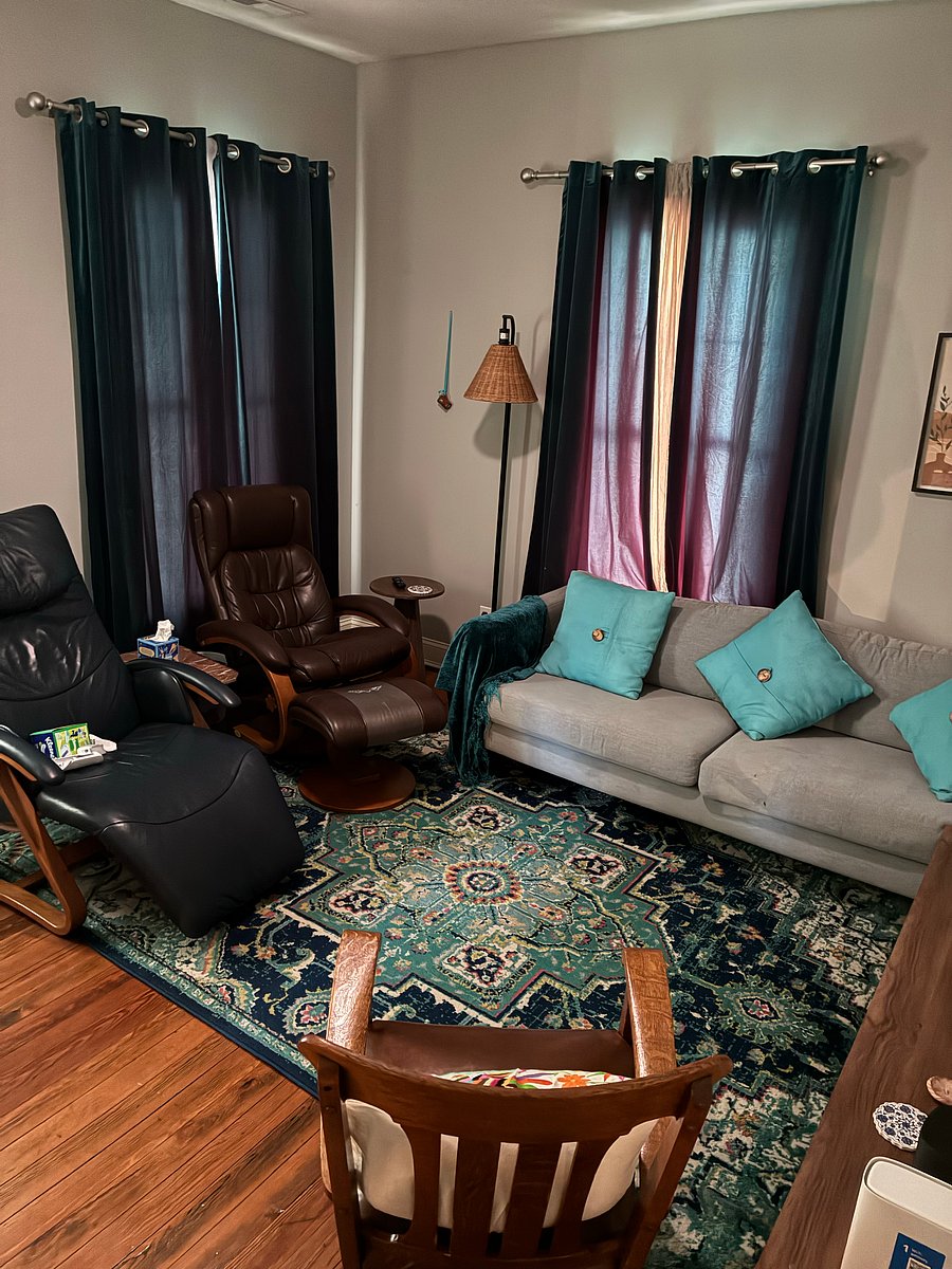 Furnished Finder property 674945_2 photo 5