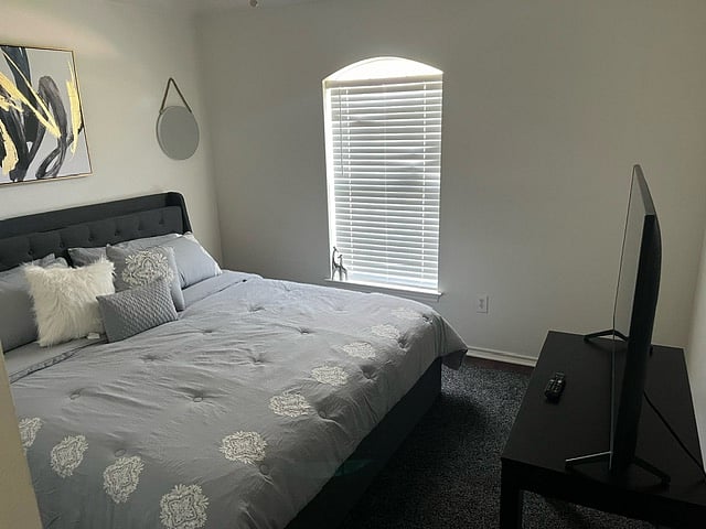 Furnished Finder property 674989_2 photo 11