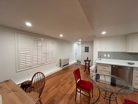 Furnished Finder property 674991_1 photo 3