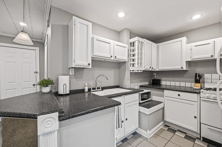 Furnished Finder property 674993_1 photo 8