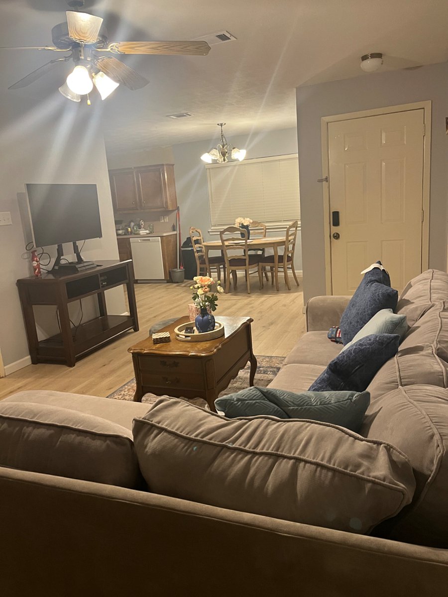 Furnished Finder property 675002_1 photo 4