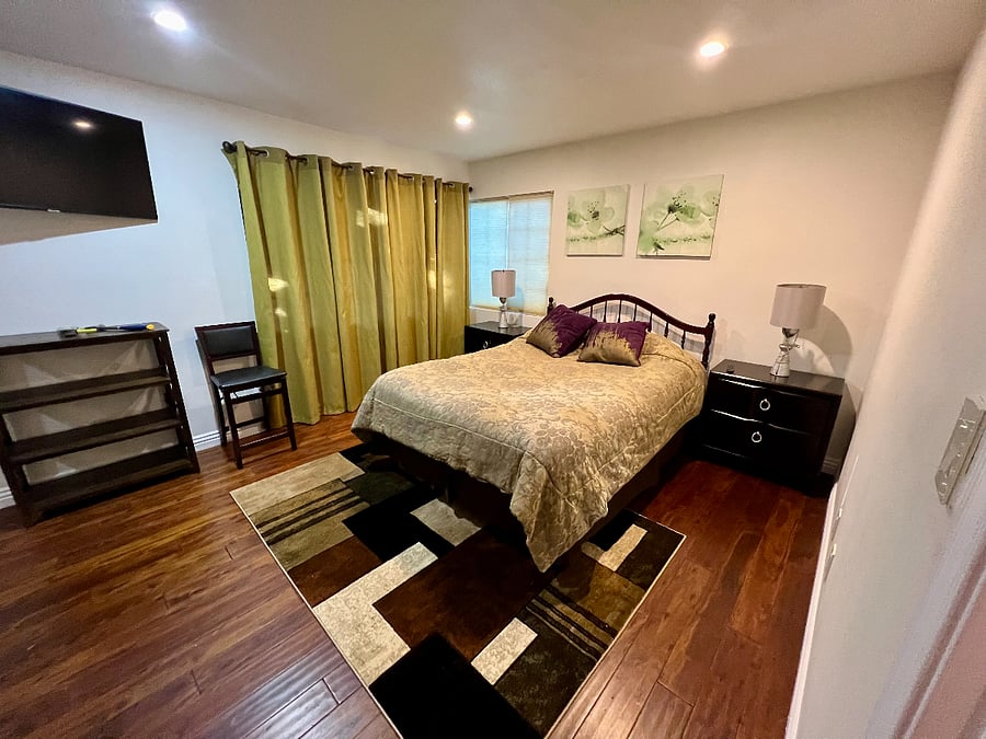 Furnished Finder property 675046_1 photo 8