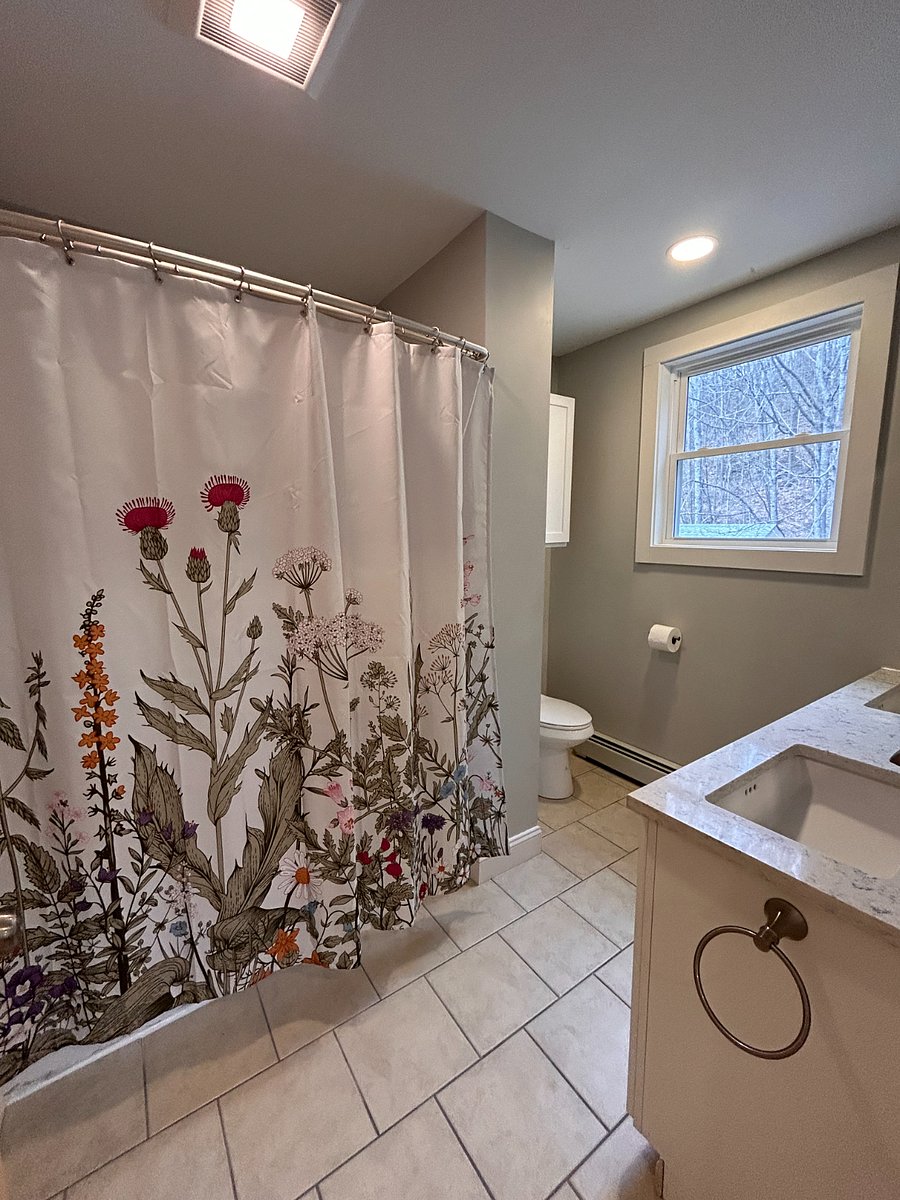 Furnished Finder property 675108_1 photo 15