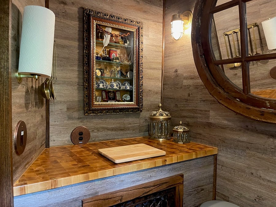 USS Utopia Kitchenette