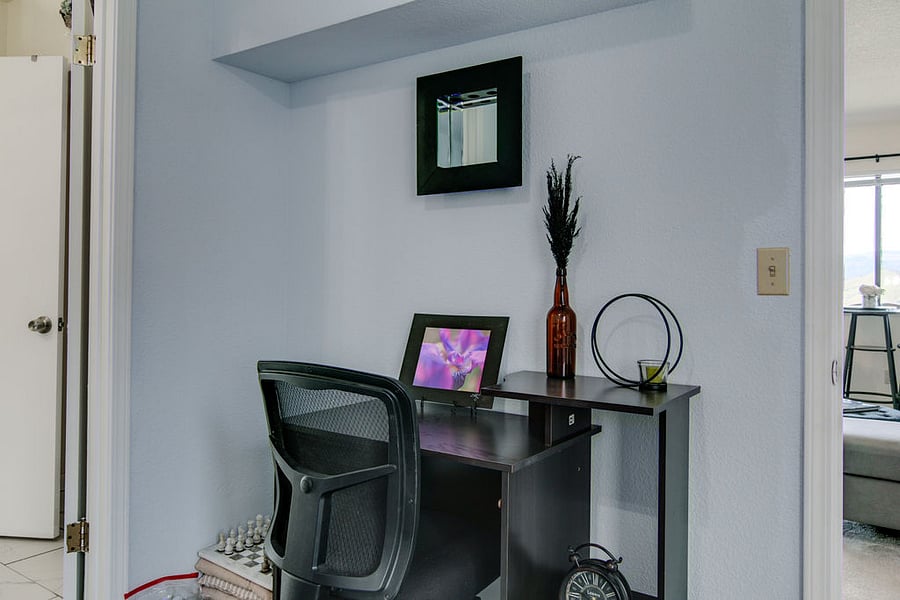 small work space in 2nd bedroom