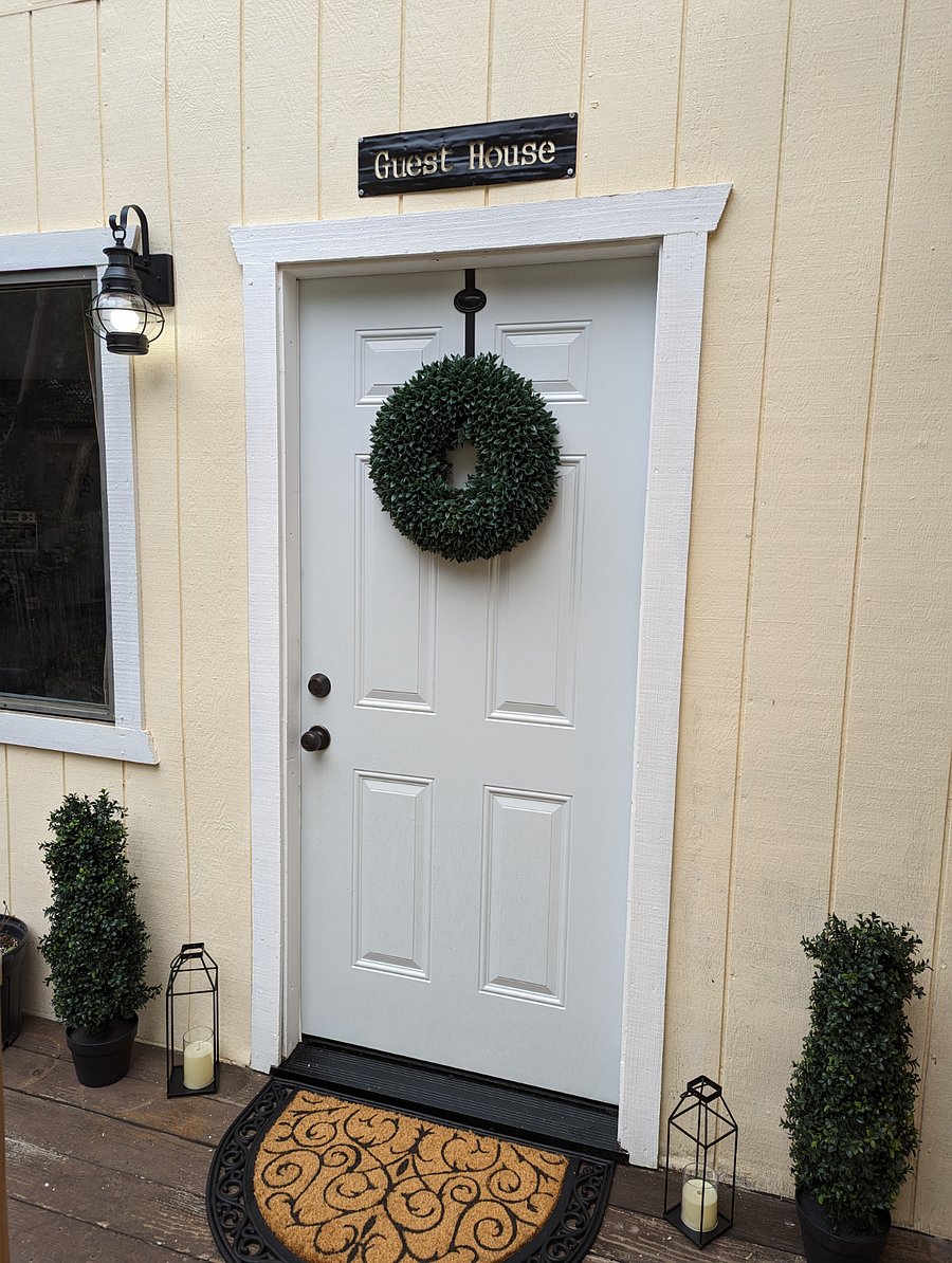 private entry