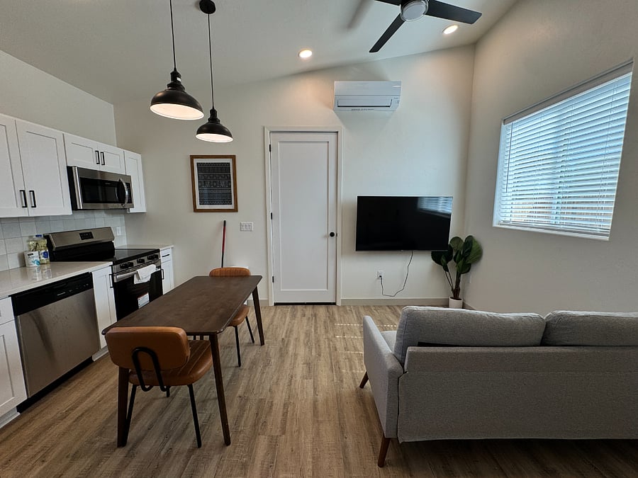 Furnished Finder property 675205_1 photo 13