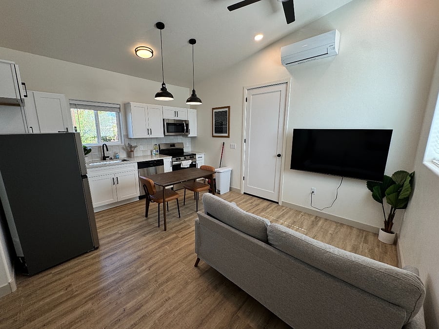 Furnished Finder property 675205_1 photo 14
