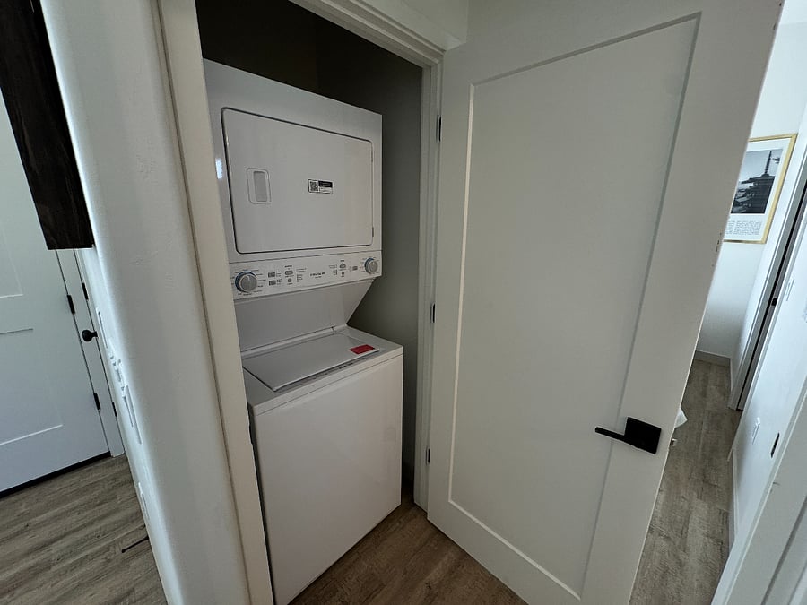 Furnished Finder property 675205_1 photo 18