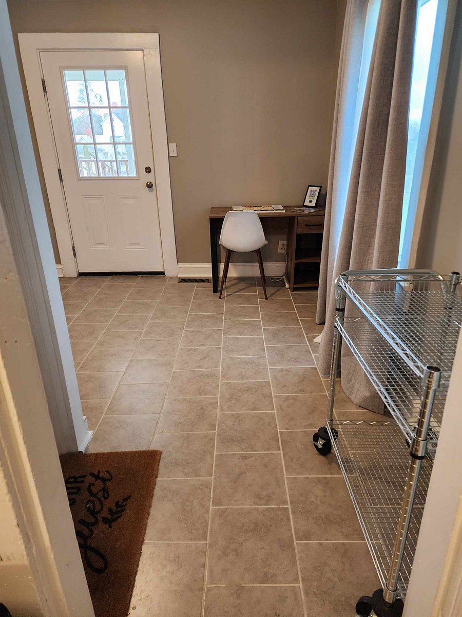Furnished Finder property 675231_1 photo 32