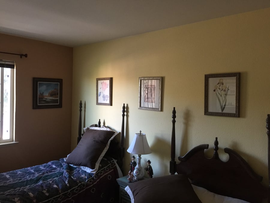 Bedroom with two twin beds