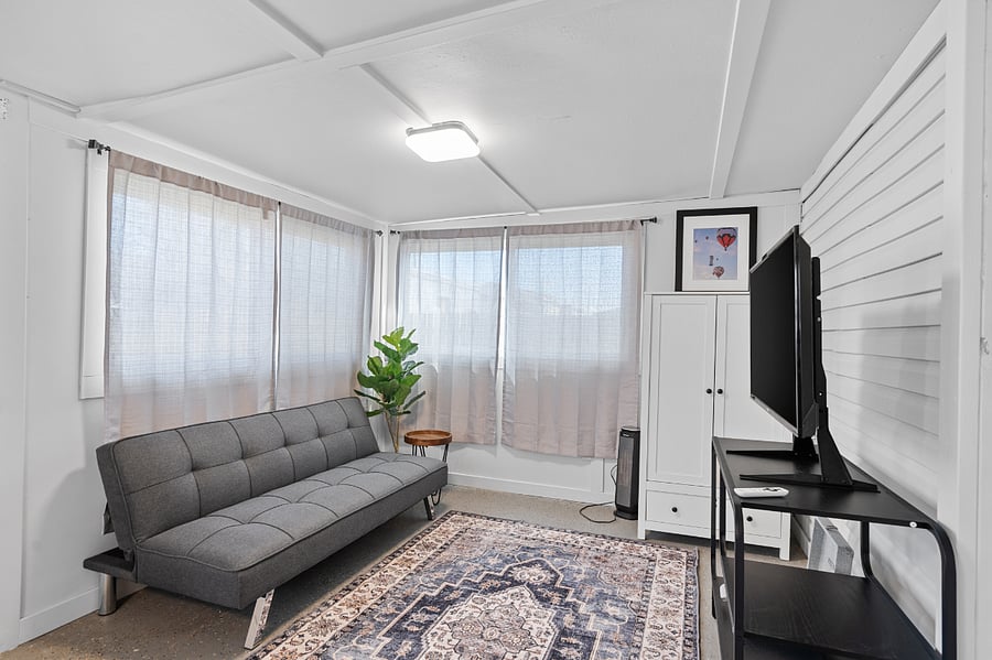 Furnished Finder property 675387_1 photo 3