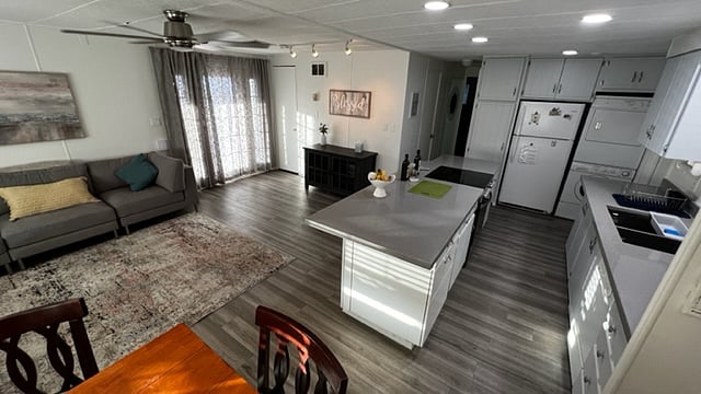 Furnished Finder property 675414_1 photo 3