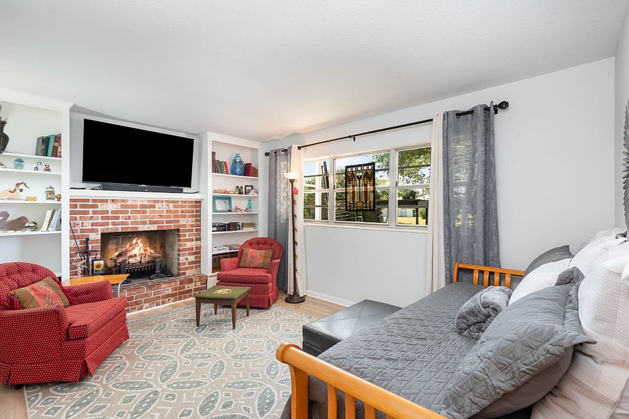 Bonus room downstairs