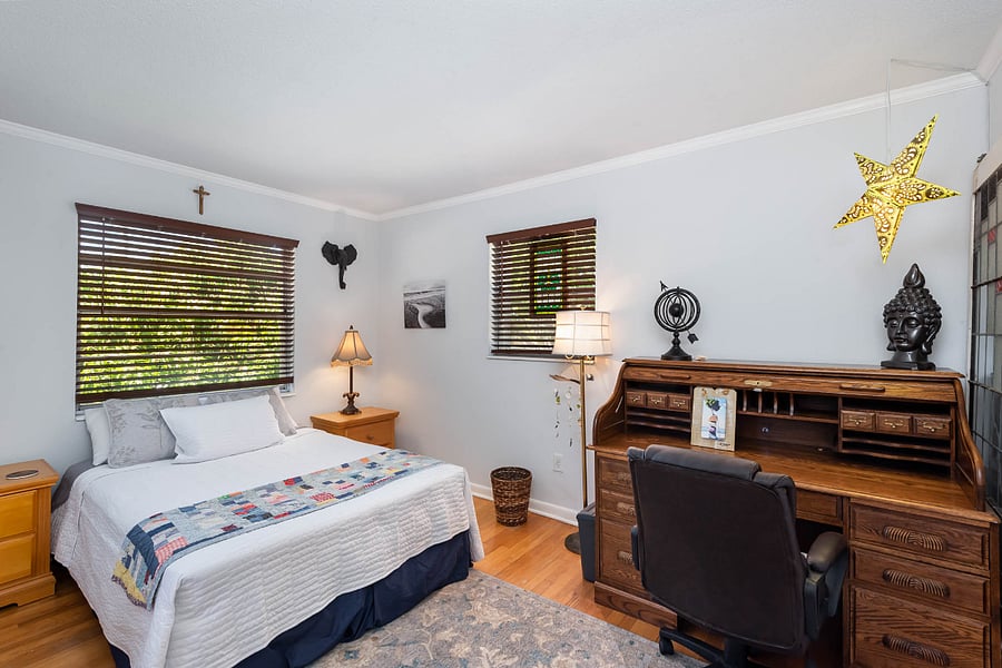 Desk and full bed