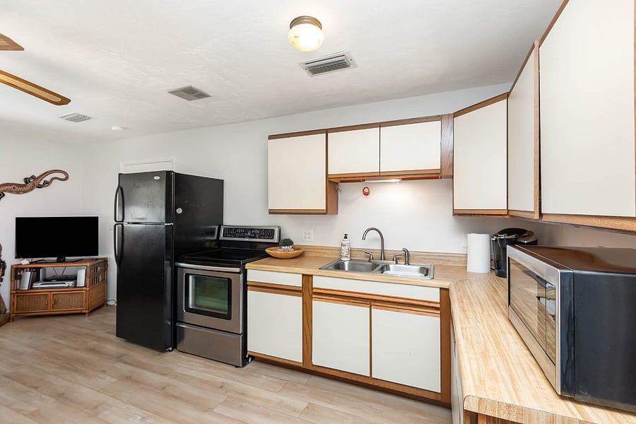 Downstairs kitchen