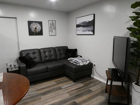 Furnished Finder property 675451_1 photo 3