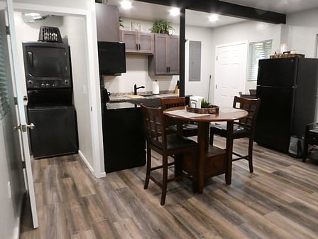 Furnished Finder property 675451_1 photo 4