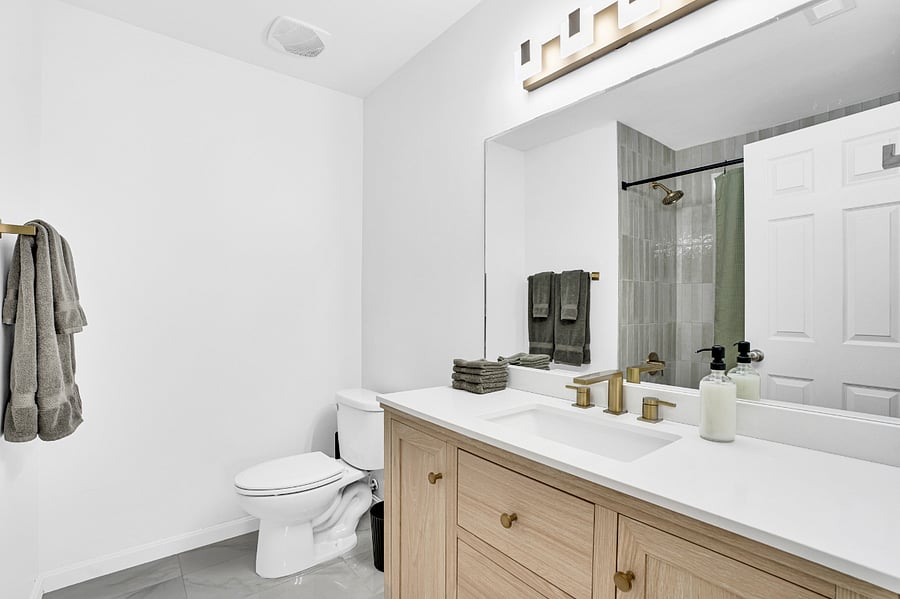 Ensuite bathroom in primary bedroom